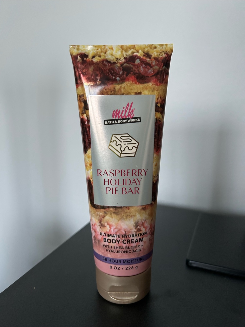 Bath and Body Works Raspberry Holiday Pie Bar Body Cream